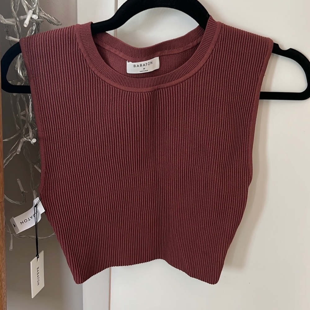 Aritzia sculpt knit muscle tank new with tags, sold out color